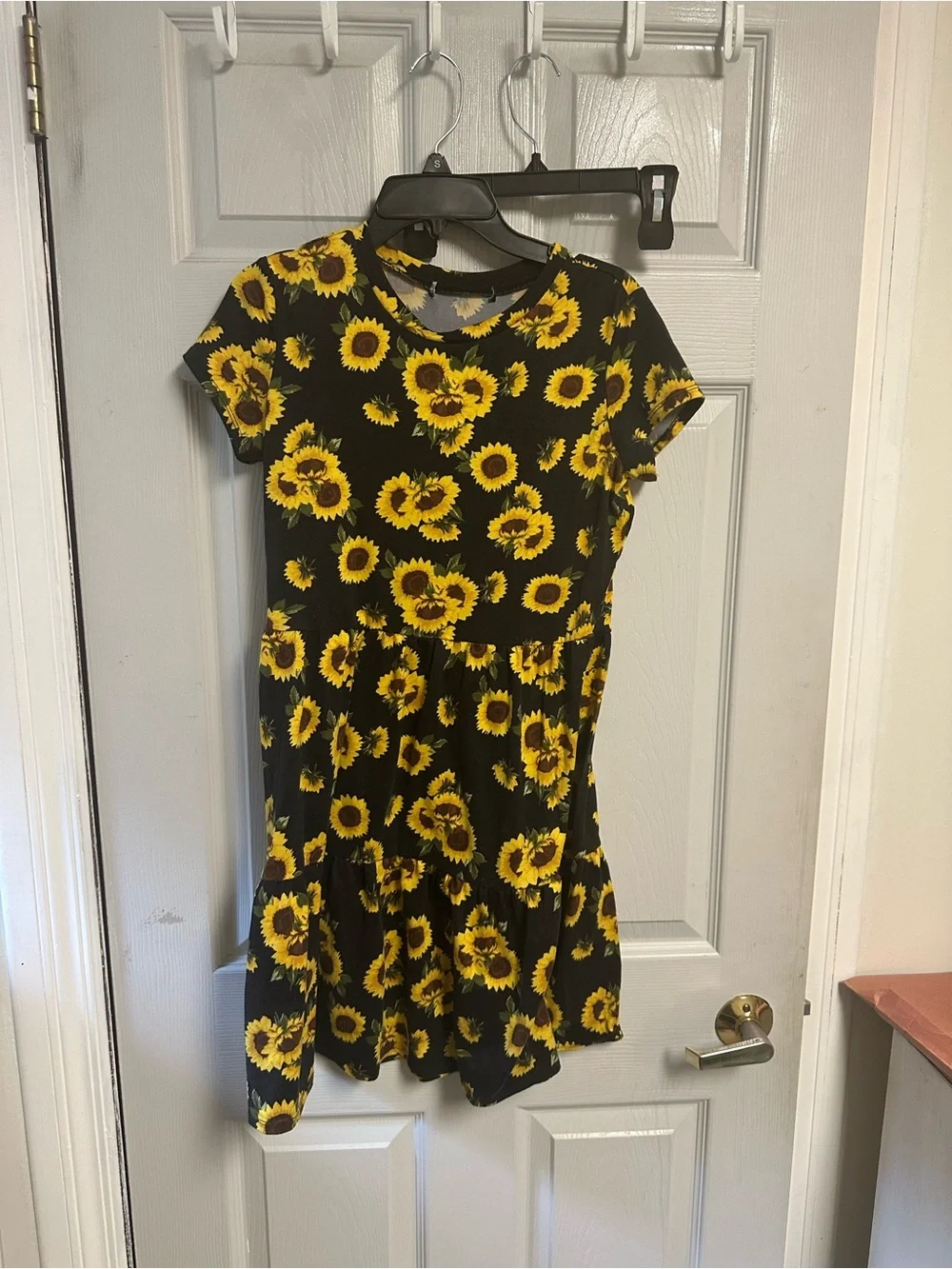 Black Sunflower Print Short Sleeve Tiered Dress girls